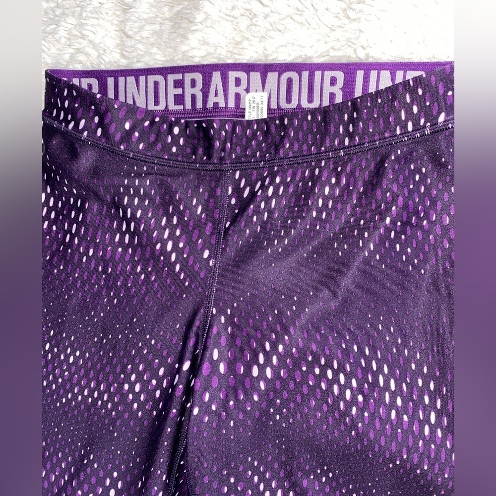 Under Armour compression leggings Small NWOT - Picture 4 of 5